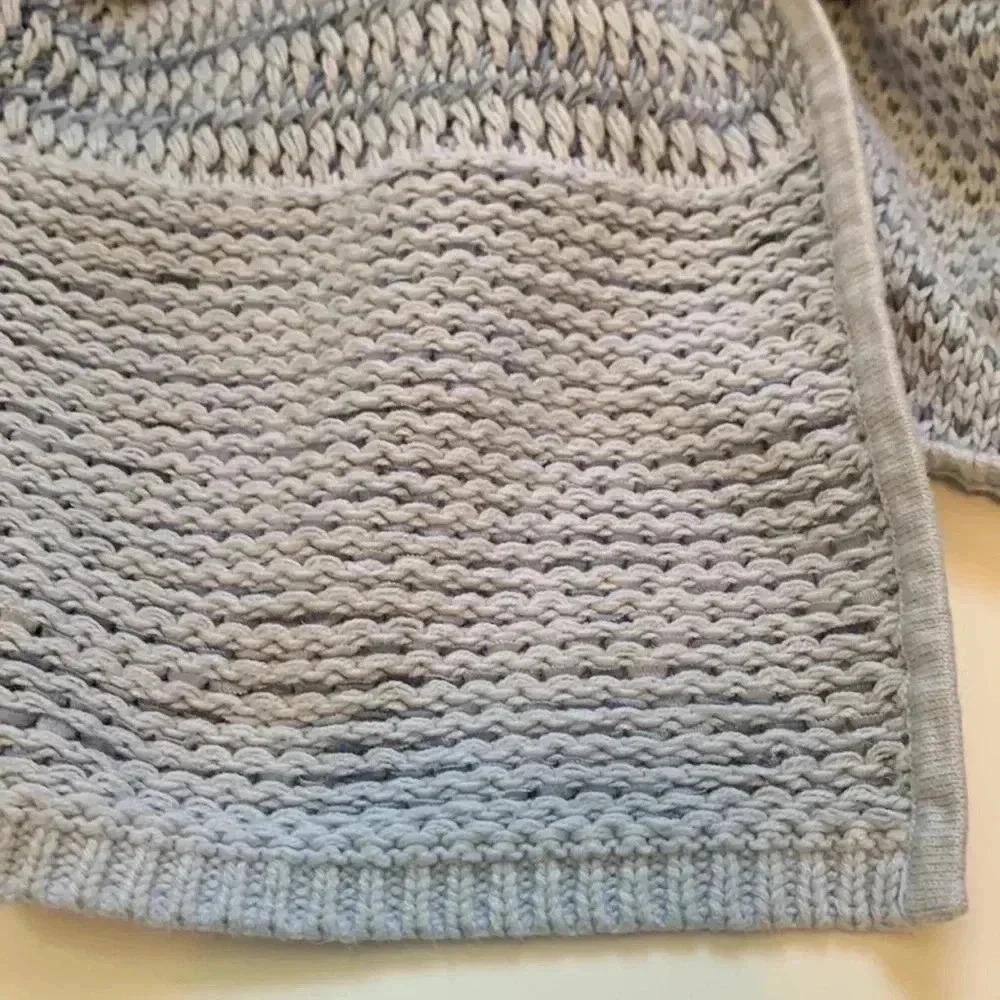 Olsen two-tone  blue knit cardigan, medium weight, cotton & polyester - Picture 9 of 11